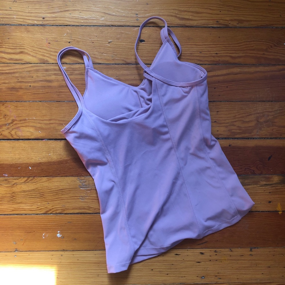 workout tank - Picture 2 of 3